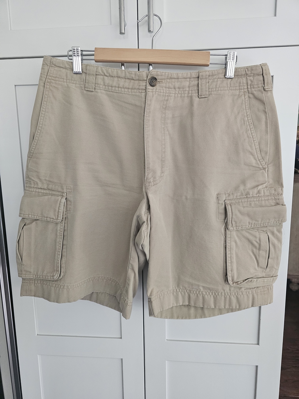 Brooks Brothers Tan Cotton Cargo Shorts